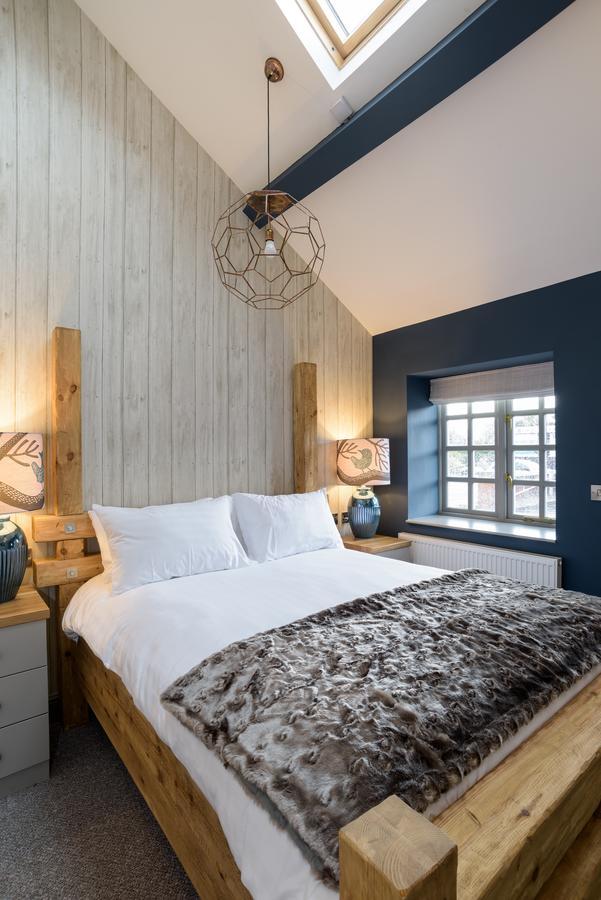 The Wheatsheaf Inn Onneley Экстерьер фото