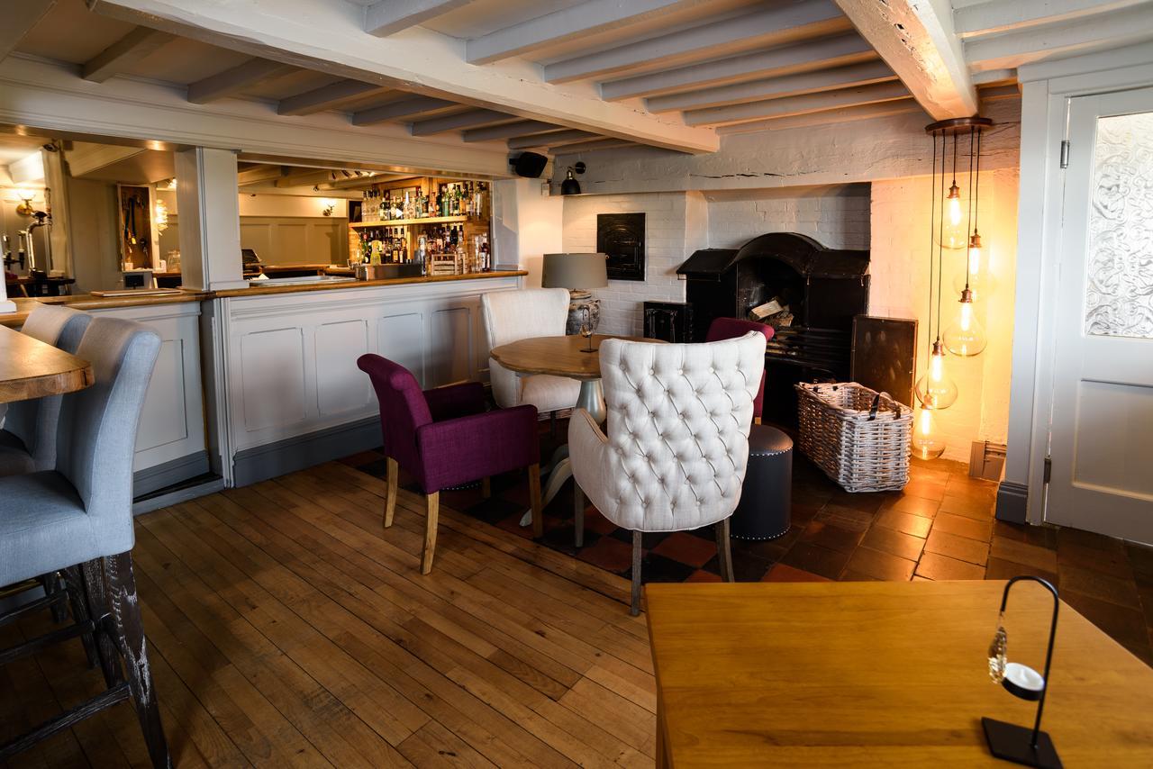 The Wheatsheaf Inn Onneley Экстерьер фото